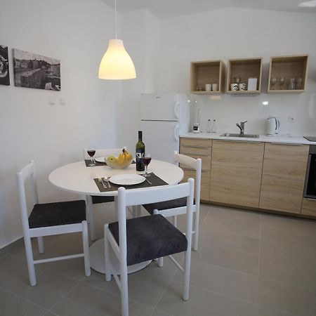 Apartmani Tri Bunje Tribalj Esterno foto