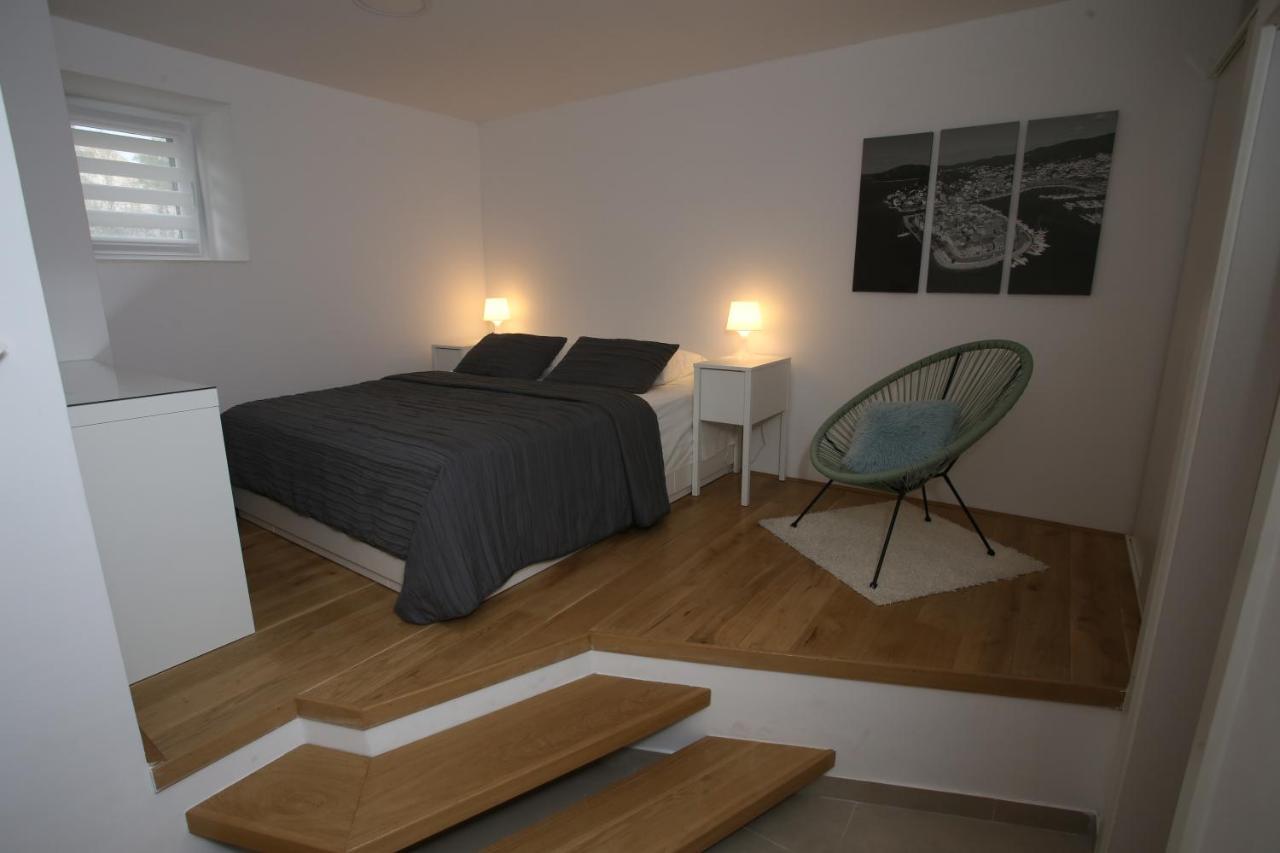 Apartmani Tri Bunje Tribalj Esterno foto