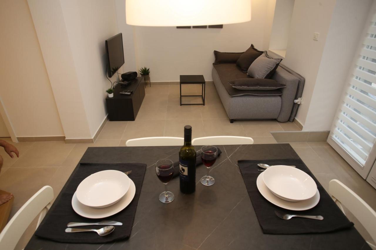 Apartmani Tri Bunje Tribalj Esterno foto