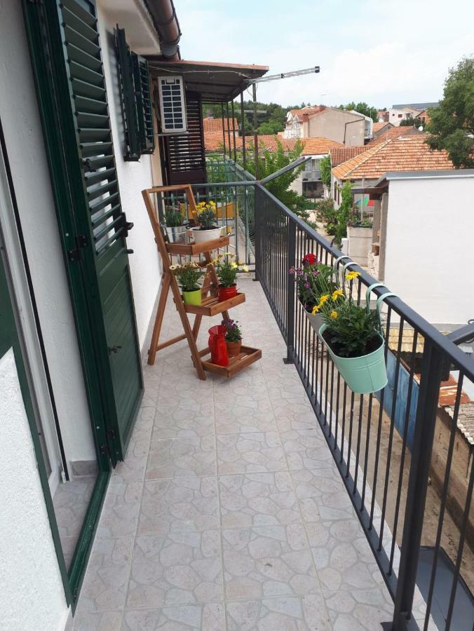 Apartmani Tri Bunje Tribalj Esterno foto