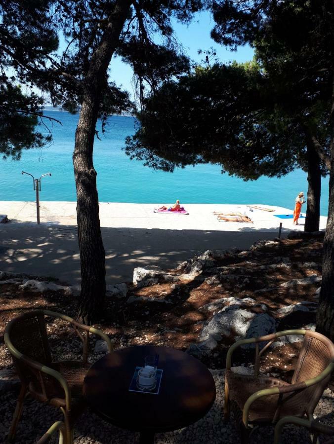 Apartmani Tri Bunje Tribalj Esterno foto
