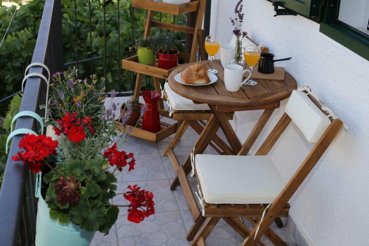 Apartmani Tri Bunje Tribalj Esterno foto